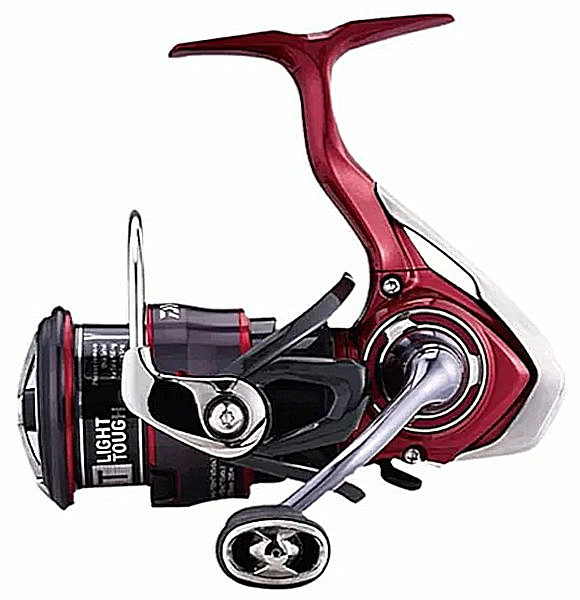 Катушка безынерционная Daiwa 21 FUEGO CS LT 2500 XH (6bb, 6.2:1, 0.20-150m, 205g)