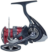 Катушка безынерционная Daiwa 23 NINJA LT 5000С (4bb, 5.2:1, 0.37-150m, 270 g)